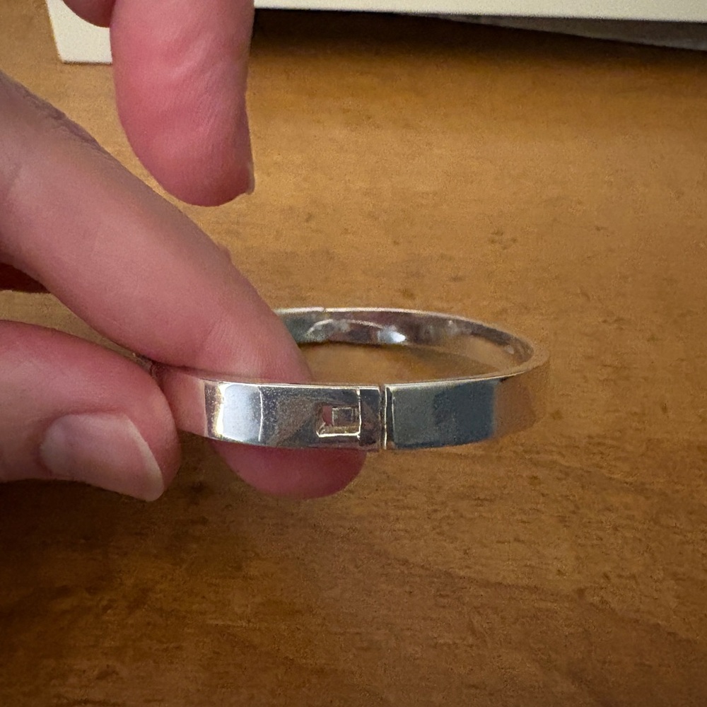 Iridescent Square Tile Bracelet - Picture 4 of 4